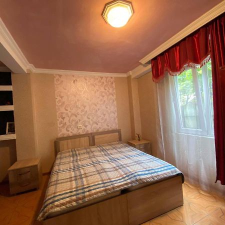 Anna Hostel Kobuleti Exterior photo